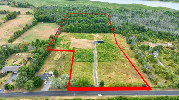 2435 Quabbin RD, Kingston, ON K0H 2H0