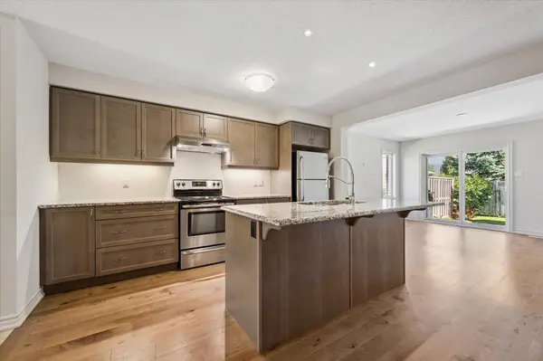 Centre Wellington, ON N1M 0C1,52 Aberdeen ST