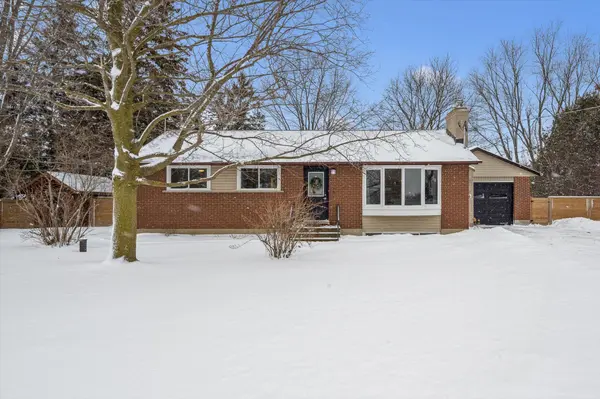 Guelph/eramosa, ON N1H 6J2,5863 Wellington Road 7 RD