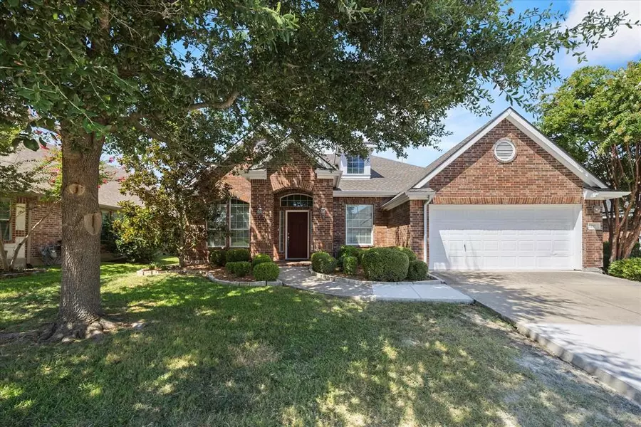 207 Leonard Way, Fate, TX 75087