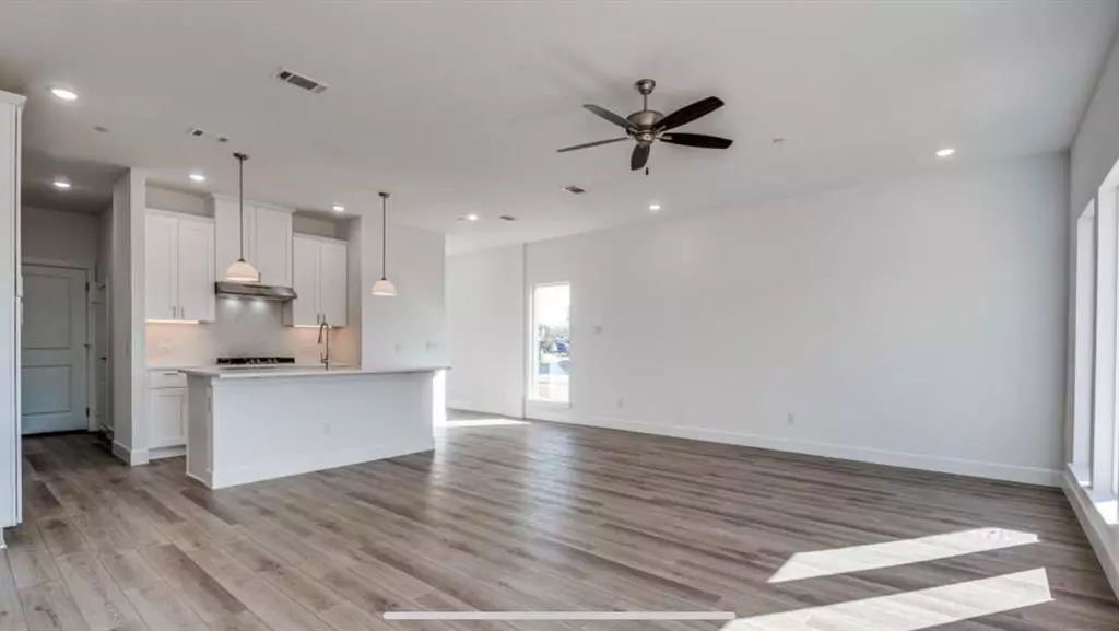 5661 Woodlands Drive, The Colony, TX 75056