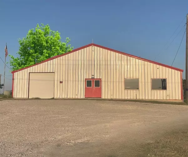 Cleburne, TX 76033,4376 S Highway 174