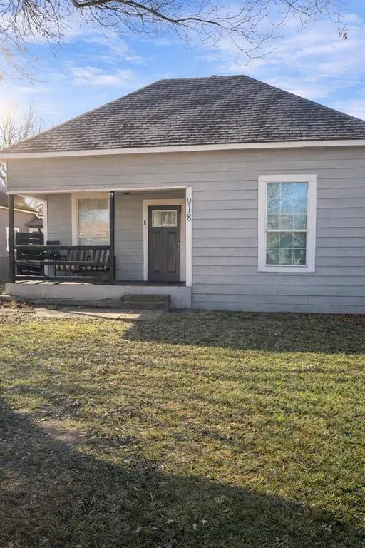 918 S Maxey Street, Sherman, TX 75090