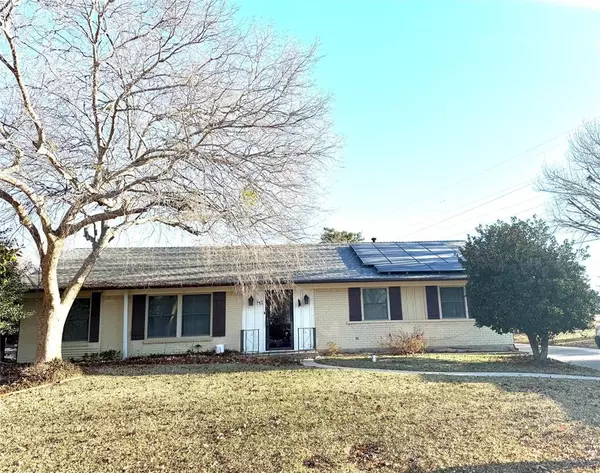 Sherman, TX 75092,1401 Greenbrier Drive