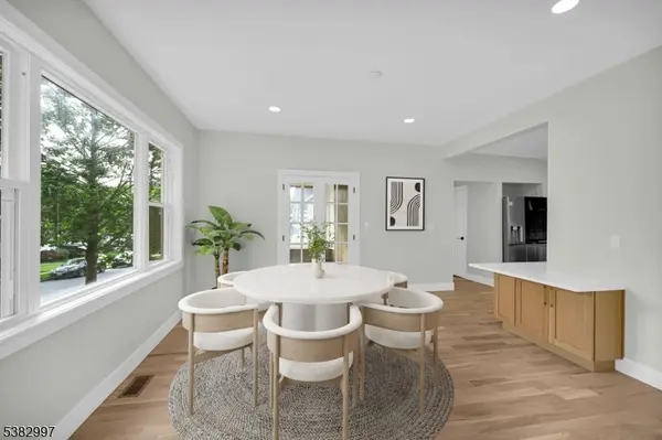 Rutherford Boro, NJ 07070,195 Sylvan St