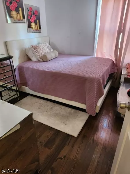 Paterson City, NJ 07504,671 E 22Nd St #2