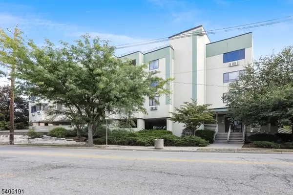 850 Main St #3F, Hackensack City, NJ 07601