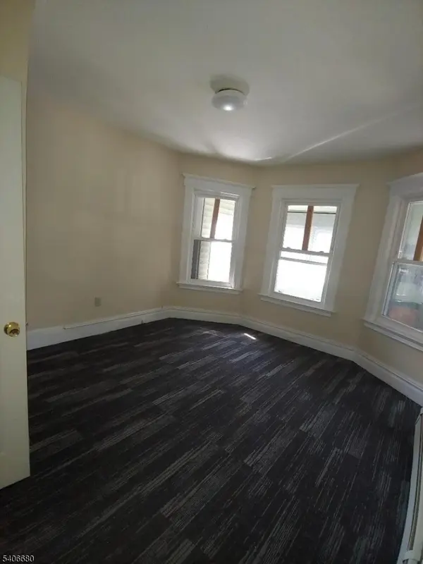 City Of Orange Twp., NJ 07050,62 Hillyer St #3