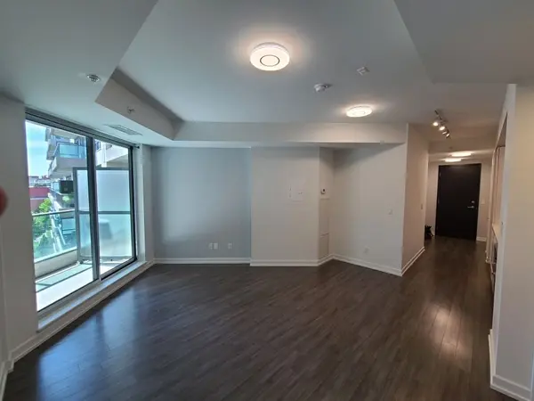 Toronto C02, ON M4V 3E1,377 Madison AVE #425