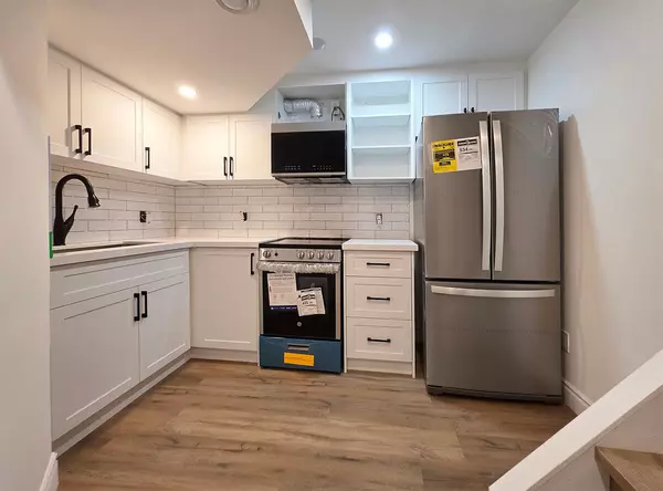 Toronto C15, ON M2K 2K4,16 Wyvern RD #Basement B