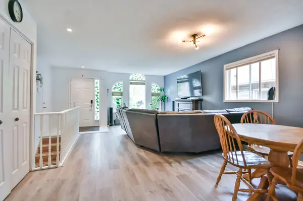 Barrie, ON L4N 8L7,37 Nicholson DR