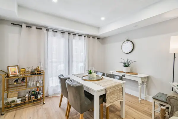 Oakville, ON L6H 0J2,2444 Post RD #9