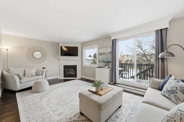 Oakville, ON L6H 6C2,2308 Strawfield CT