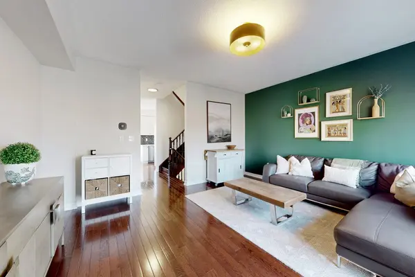 Mississauga, ON L5E 2M6,1115 Haig BLVD #4