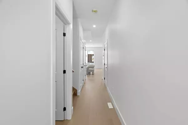 Lucan Biddulph, ON N0M 2J0,147 Scotts DR #17