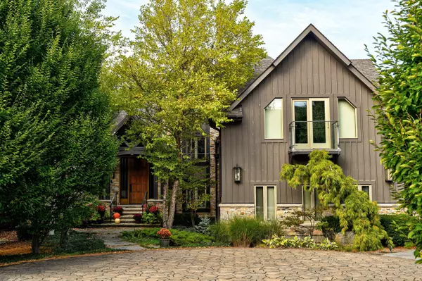 Blue Mountains, ON N0H 1J0,115 Ellis DR