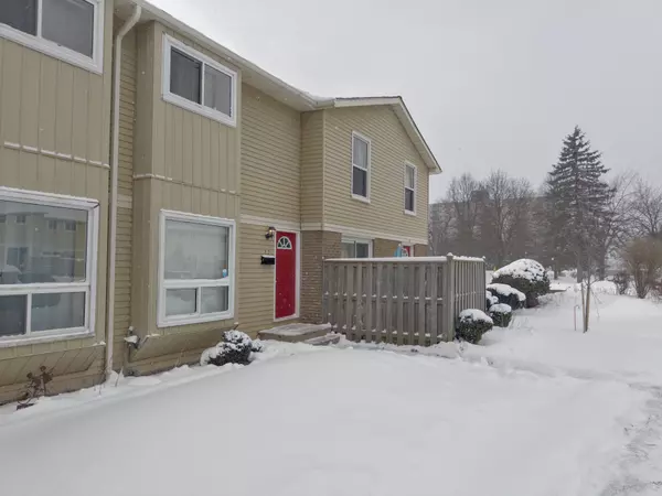 London North, ON N6H 4R4,70 Fiddlers Green RD #82