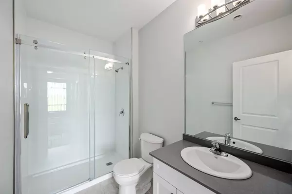 Tillsonburg, ON N4G 1P7,136 Concession ST E