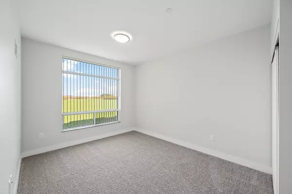 Tillsonburg, ON N4G 1P7,136 Concession ST E