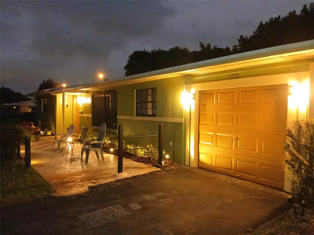 Plantation, FL 33317,Address not disclosed