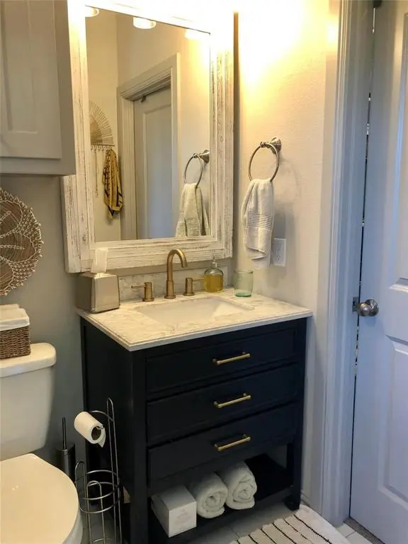 Fort Worth, TX 76110,2537 McCart Avenue #2539