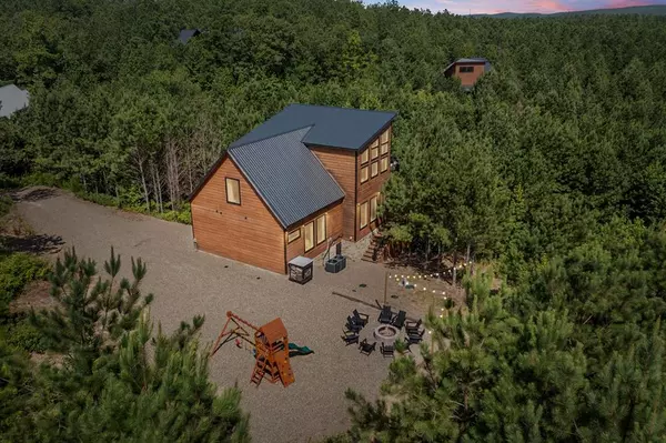 62 Hickory Canyon Trail, Broken Bow, OK 74728