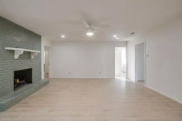 Fort Worth, TX 76134,7325 Trimble Drive