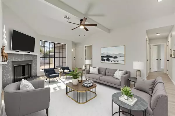 Arlington, TX 76002,615 Red Coat Lane