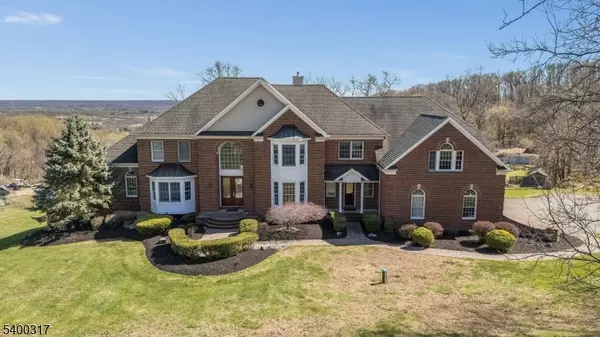 3 Alexandria Overlook, Alexandria Twp., NJ 08848