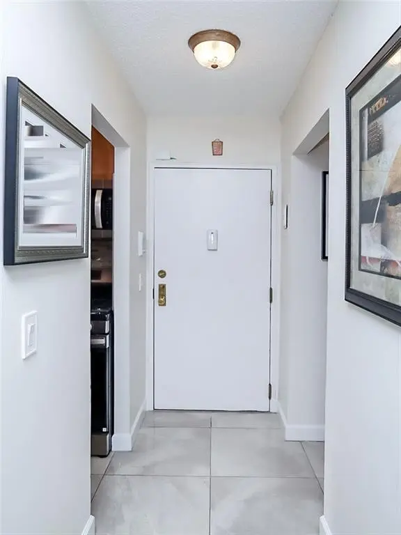 Staten  Island, NY 10308,485 Armstrong AVE #G2