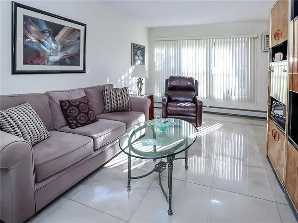 Staten  Island, NY 10308,485 Armstrong AVE #G2