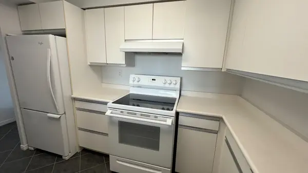 11 Thorncliffe Pk DR #714, Toronto C11, ON M4H 1P3