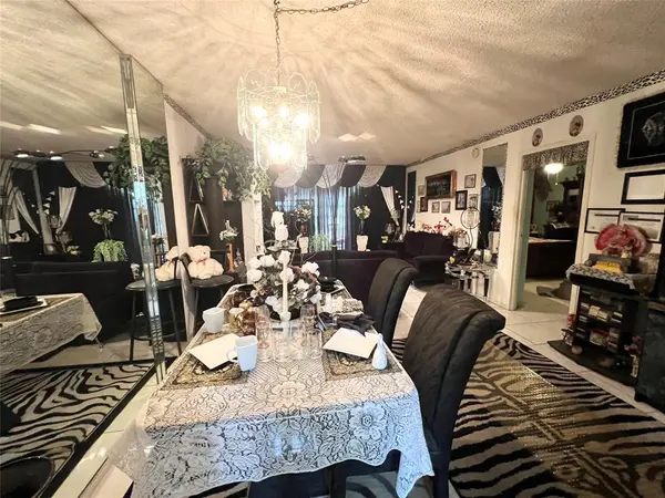 Lauderdale Lakes, FL 33313,2650 NW 49th Ave #125