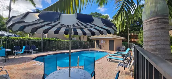 Tamarac, FL 33321,8314 Lagos De Campo Blvd