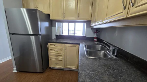 Billings Bridge - Riverside Park And Area, ON K1H 8N5,1180 Ohio ST #1105