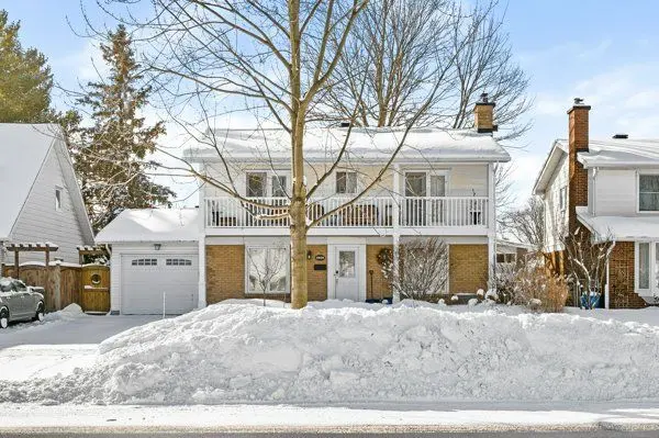 2389 Ogilvie RD E, Beacon Hill North - South And Area, ON K1J 7N4