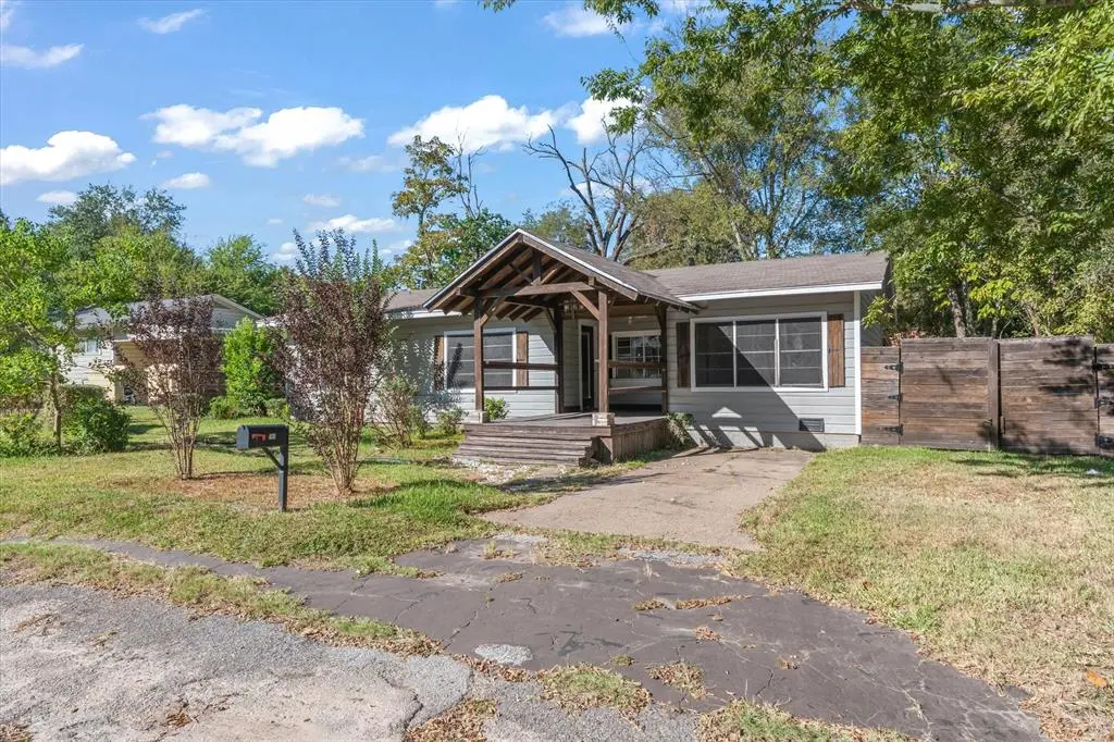 Athens, TX 75751,910 Maryland Drive