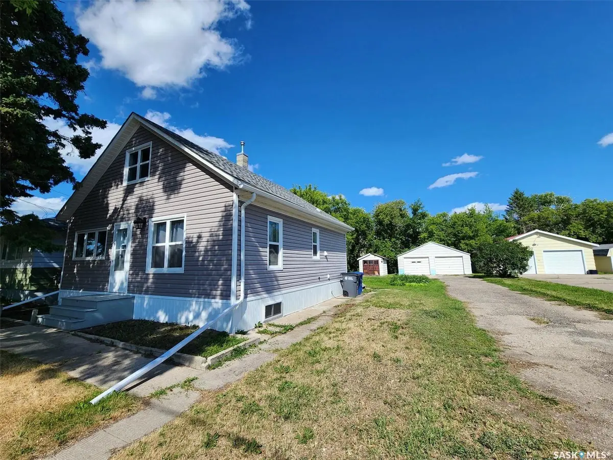 805 Pacific STREET, Grenfell, SK S0G 2B0