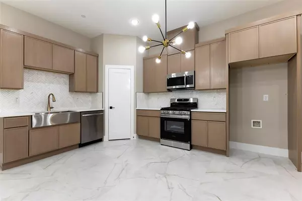 Irving, TX 75062,2370 Usman Drive