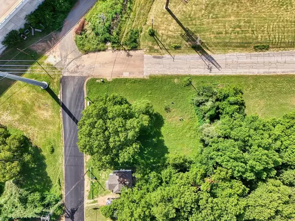 Waco, TX 76704,700 & 702 Spring Street