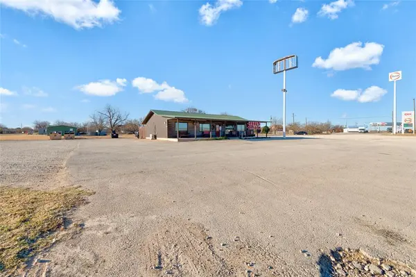 9915 Interstate 20, Merkel, TX 79536