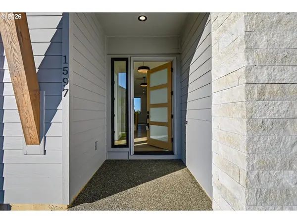 Camas, WA 98607,1597 NW GOODWIN ST