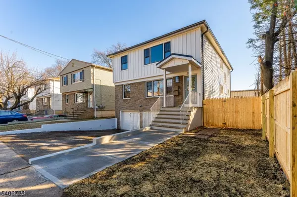 Maplewood Twp., NJ 07040,28 Toronto Ct