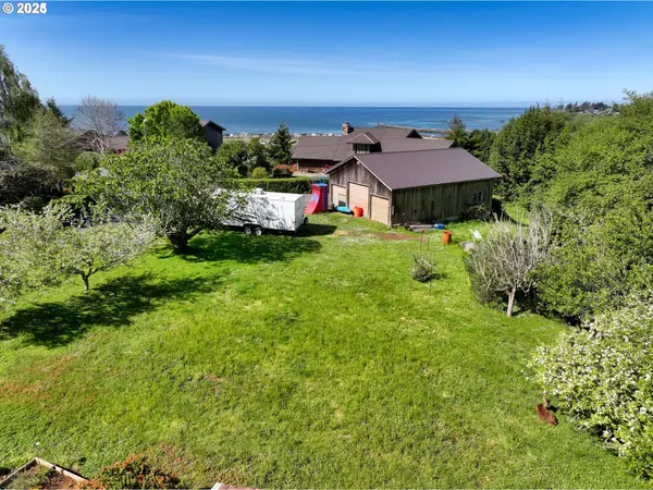 Brookings, OR 97415,Crestline Loop