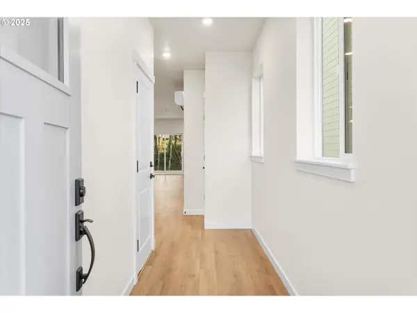 Milwaukie, OR 97267,6311 SE Chloe Rose WAY