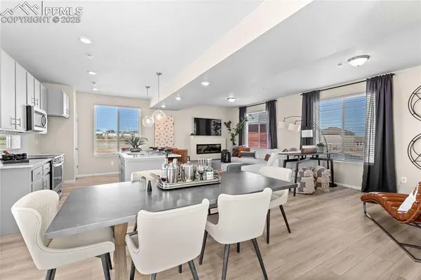 Colorado Springs, CO 80927,9353 Twin Sisters DR