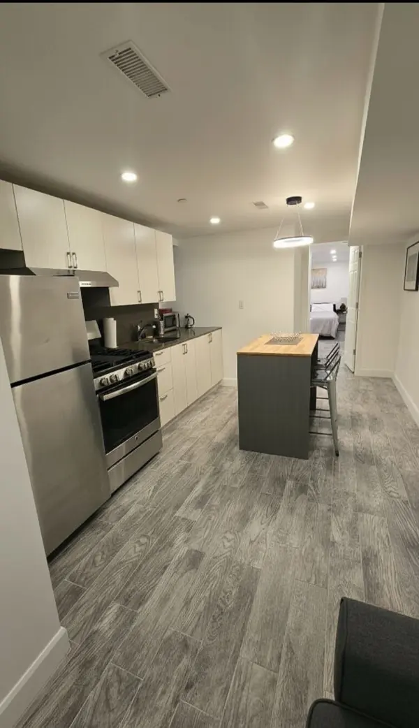 Toronto C01, ON M6J 3H3,29 Rusholme RD #Lower Room A