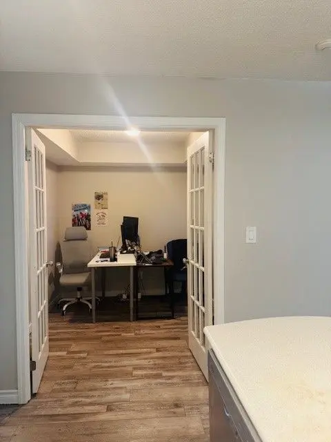 Toronto C15, ON M2K 3B8,2 REAN DR #1210