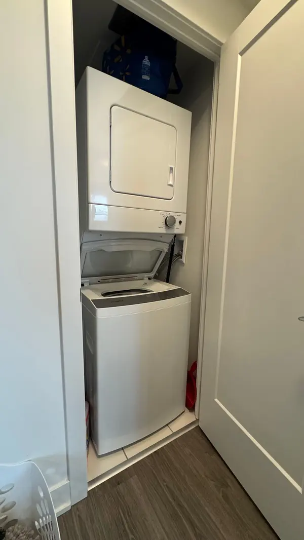 Oshawa, ON L1L 0W3,2545 Simcoe ST N #1703