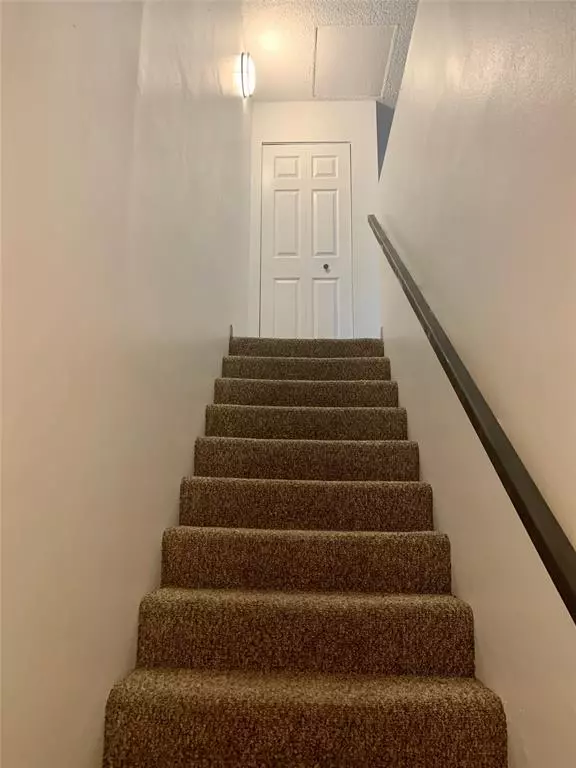 Pompano Beach, FL 33069,511 Gardens Dr #204